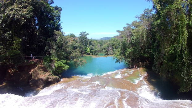 San Cristóbal en Palenque - Zwemmen en klimmen in de watervallen van Roberto Barrio
