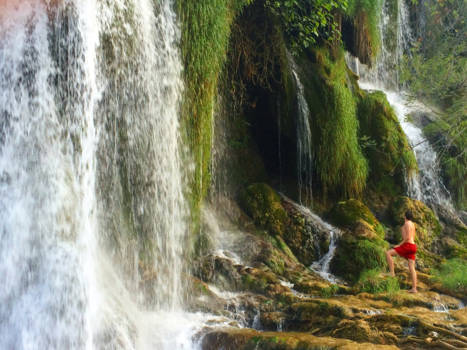 Costa Rica - Love to get moist