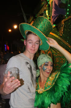 Curaçao - Cultuursnuiven tijdens het Antiliaanse Carnaval!