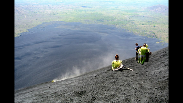 Nicaragua - Vulcano boarding!