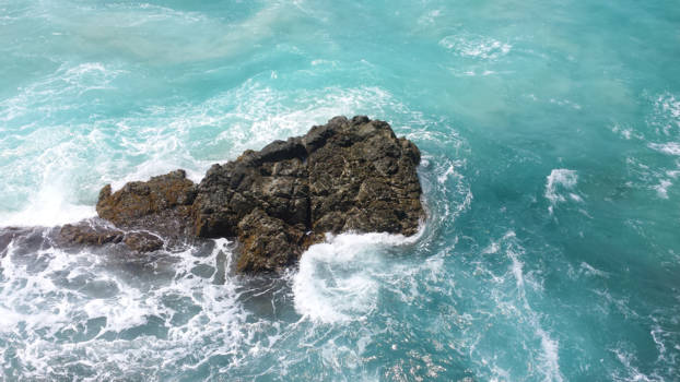 Aruba - Rocky shores
