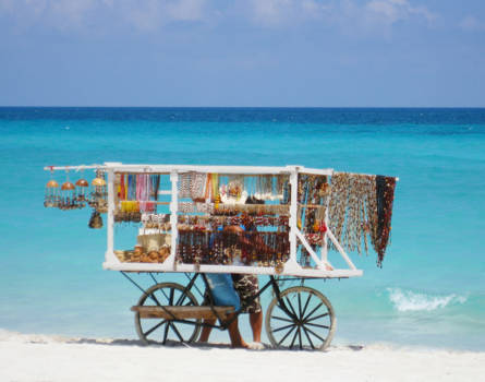 Varadero en Isla de Juventud - Hippe strandbazar aan Valadero beach