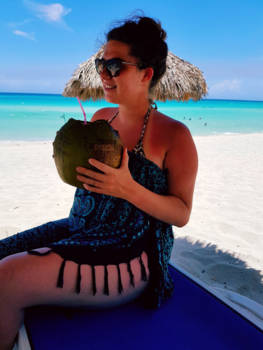 Cuba - Kokosnoot, vers uit de boom!