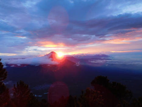 Guatemala - Zonsopgang boven de Atacenango