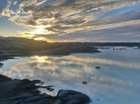 Blue Lagoon - Zonsondergang na een verwarmende duik in de Blue Lagoon