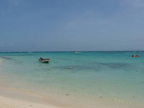 Punta Cana - Blauwe zee, witte stranden.