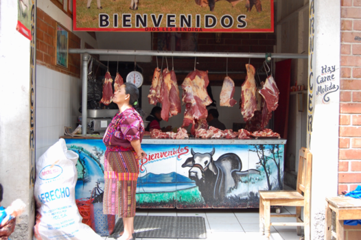 Chichicastenango - Wachten op de eerste klant