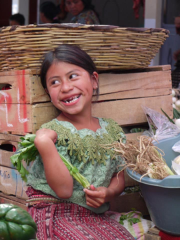Antigua - Fun at the market