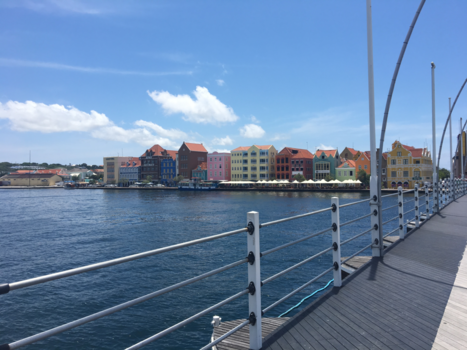 Curaçao - Pondjesbrug
