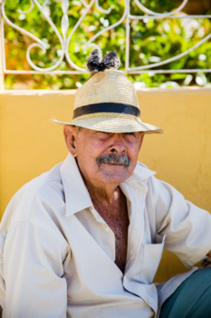 Trinidad (Cuba) - The man and his birds