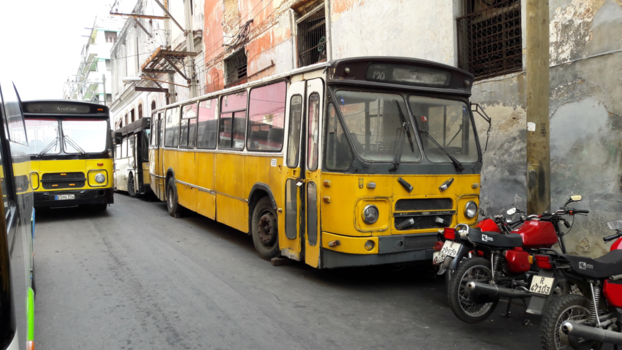 Cuba - De bus naar Arnhem