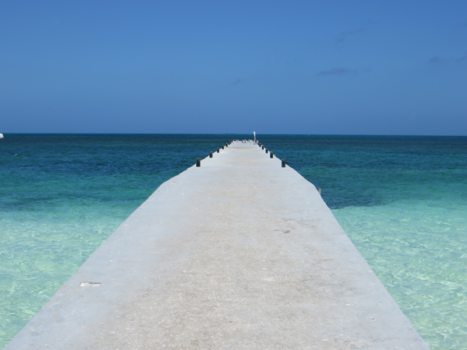 Cuba - Prachtig strand met aanlegsteiger