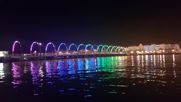 Curaçao - Pondjesbrug