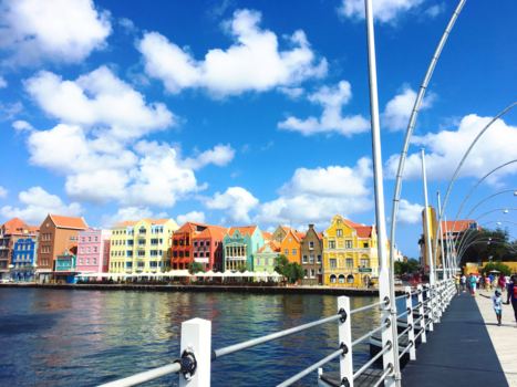 Curaçao - De pontjesbrug in punda