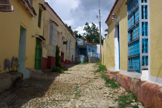 Plaza Mayor (Trinidad) - Steegje in Trinidad