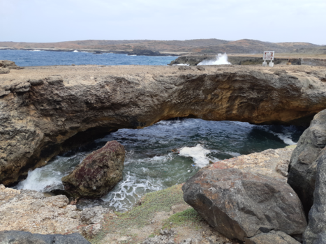 Aruba - naturel bridge