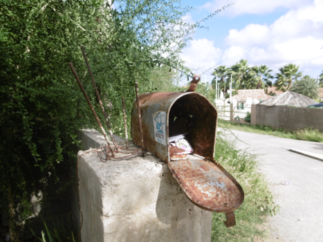 Curaçao - Geen post of toch wel .............?    Willemstad...