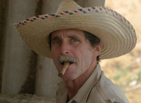 Trinidad (Cuba) - Een Cubaanse revolutionaire sigarenroker!