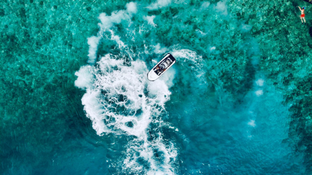 Curaçao - Azuurblauwe zee van Curaçao