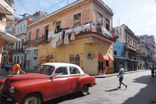 Havana - Typisch straatbeeld in Havana Centro