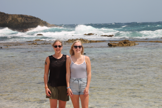 Curaçao - Onze beide dochters samen mee met ons op 25 jarig huwelijksreis naar Curacao