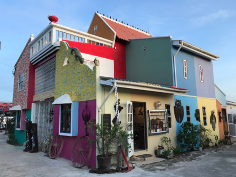 Curaçao - Huis van bekende Curaçaose kunstenaar