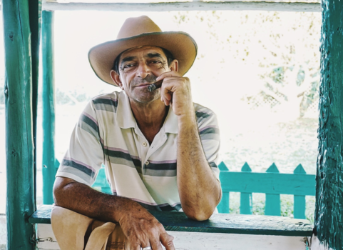 Viñales Valley - Cuban tobacco farmer