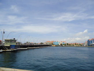 Curaçao - Emmabrug to Otrabanda