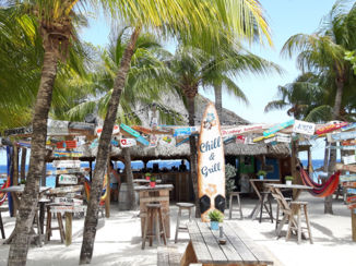 Curaçao - Ook erg leuk restaurantje op het strand chill en grill