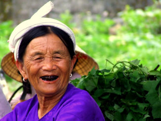 ANWB Vakantie - Zwart / rode tanden door het eten van de betelnut