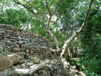 Tulum - Tulum = muur