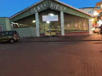 Curaçao - Plasa bieu