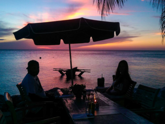 Curaçao - Diner aan het water
